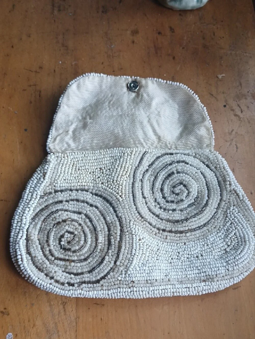 Vintage Hand-Beaded White and Cream Spiral Clutch 1930-1950s